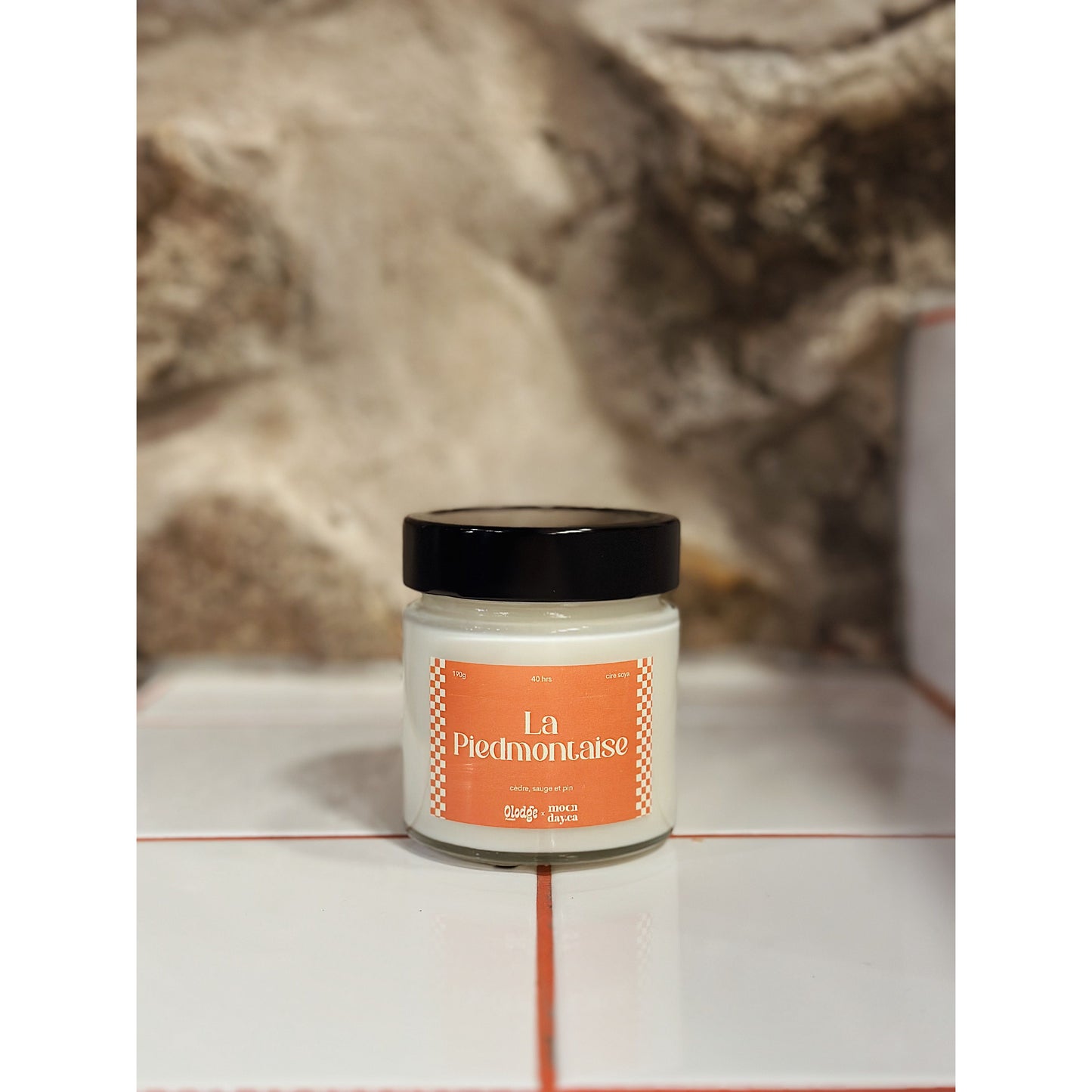 Chandelle Olodge x Moonday