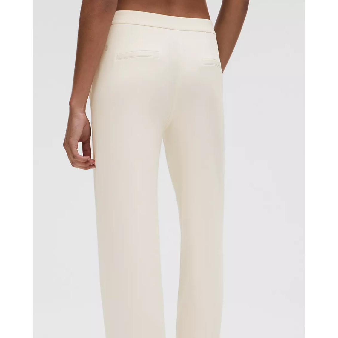 Softtreme pleated trousers, mid-rise waist || Softtreme Pintuck M/R Pant Reg - W's