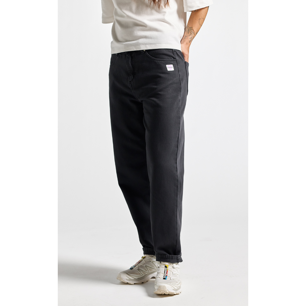 Pantalons en denim SunaM. - Femmes