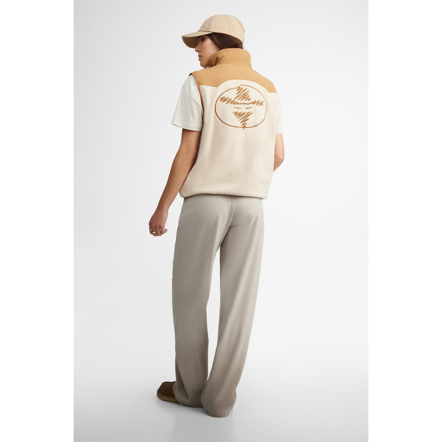 Veste sans manche Originale en Polaire pour Femmes || Original Polar Vest for Women's