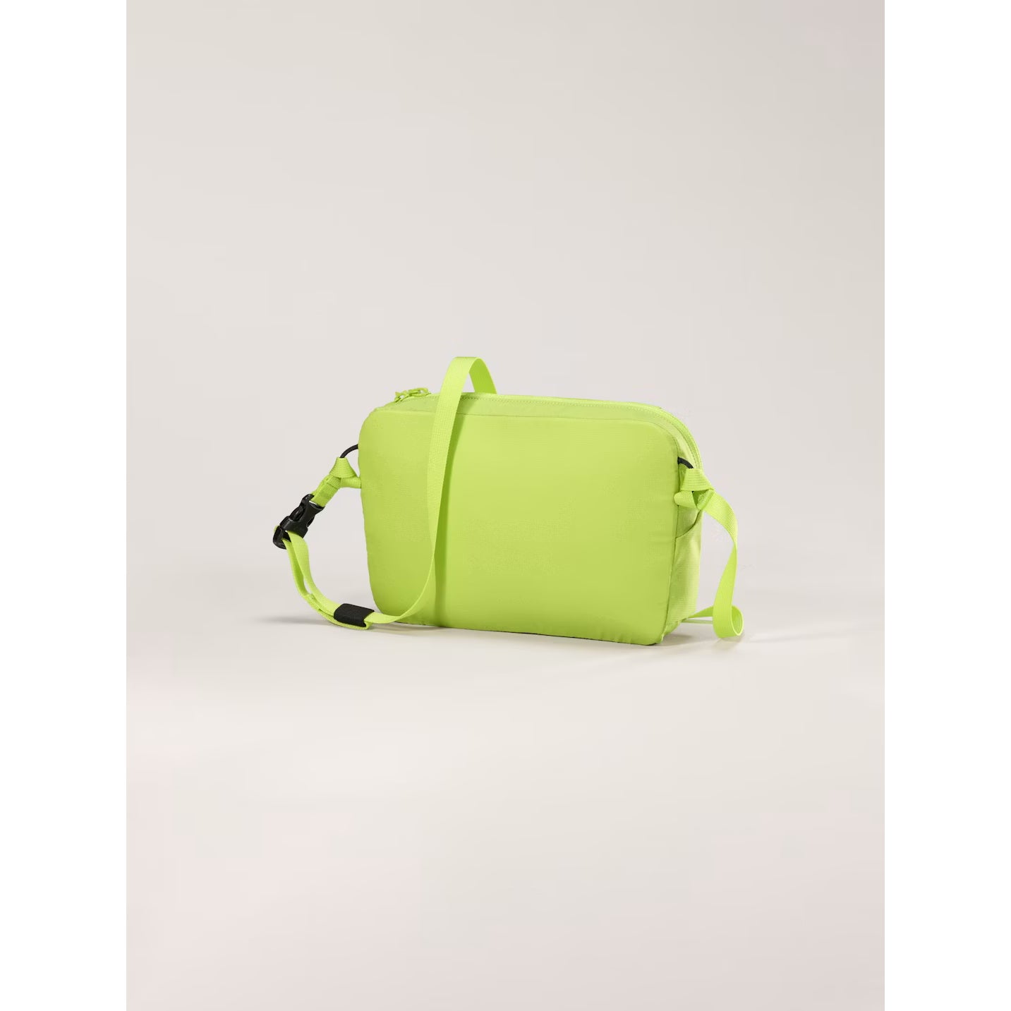 Heliad Crossbody Bag - 2.5L