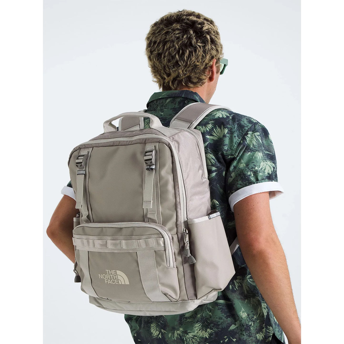 Base Camp Backpack||Base Camp - Daypack - Stone Slab/Soapstone
