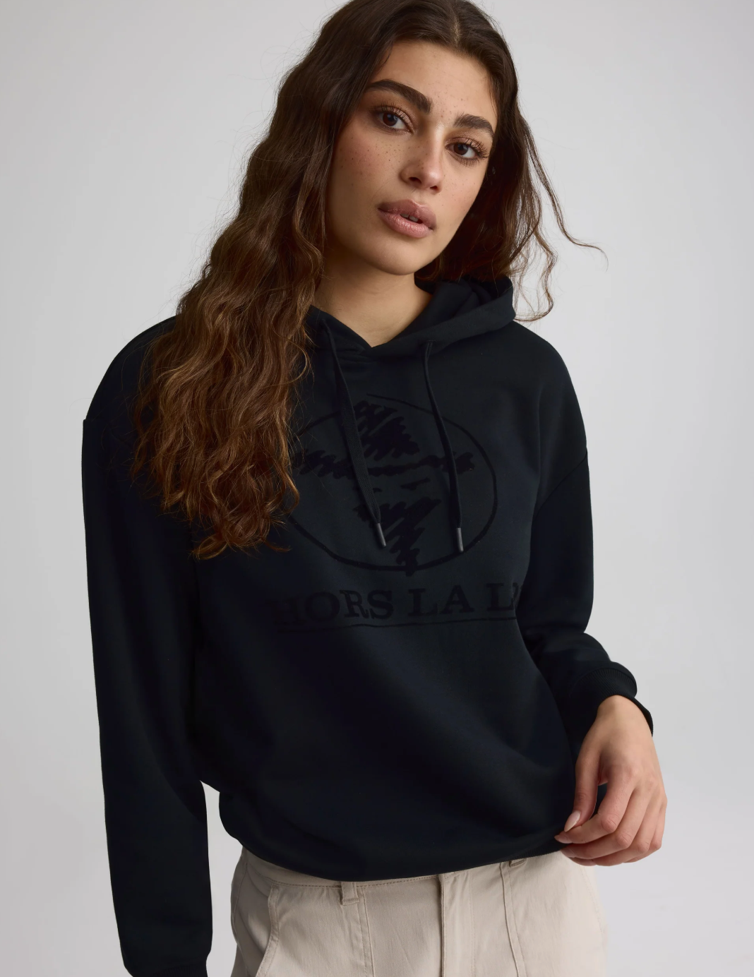Chandail coton ouaté à capuchon pour femme||Hooded fleece sweatshirt for women