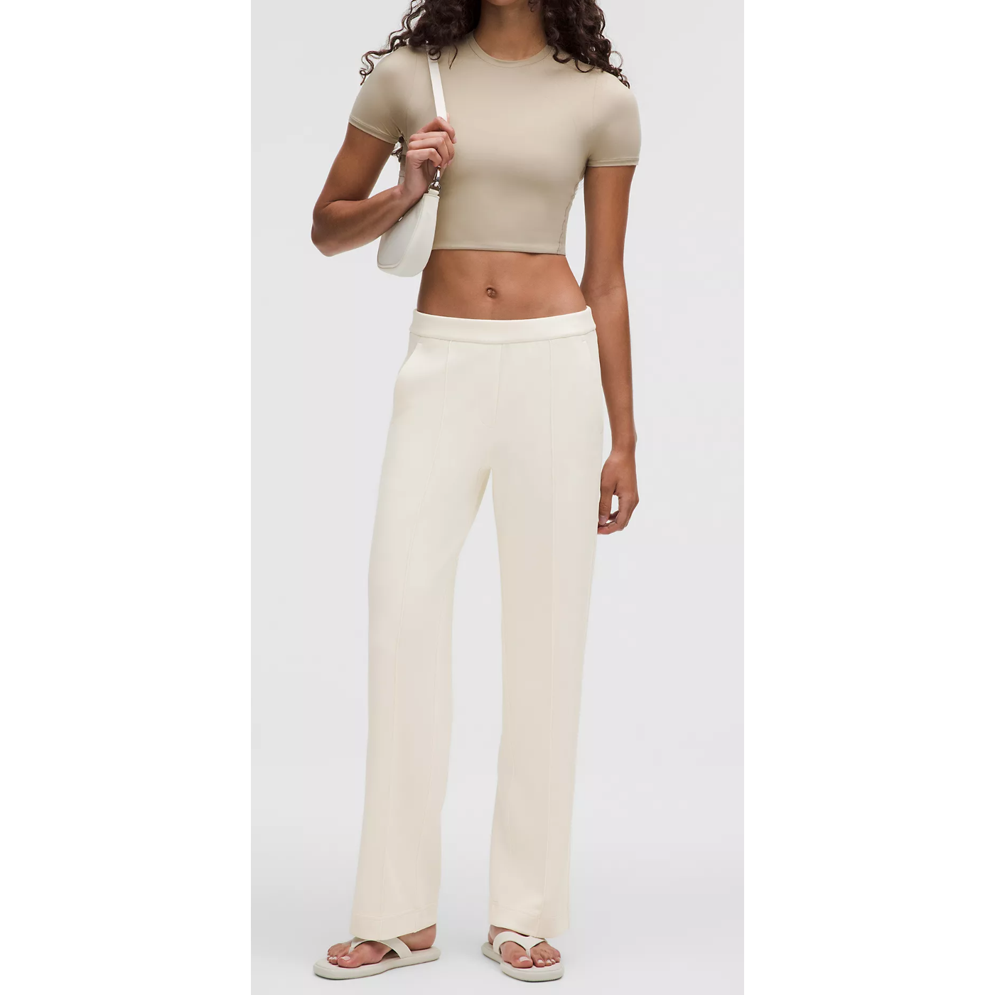 Softtreme pleated trousers, mid-rise waist || Softtreme Pintuck M/R Pant Reg - W's