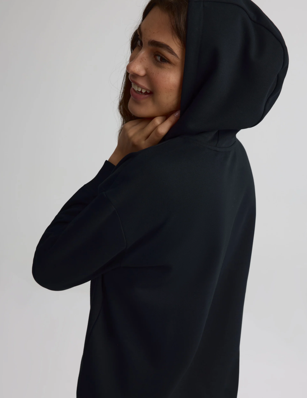 Chandail coton ouaté à capuchon pour femme||Hooded fleece sweatshirt for women