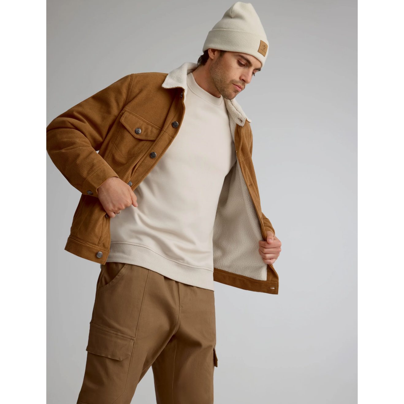 Men's corduroy jacket with sherpa collar