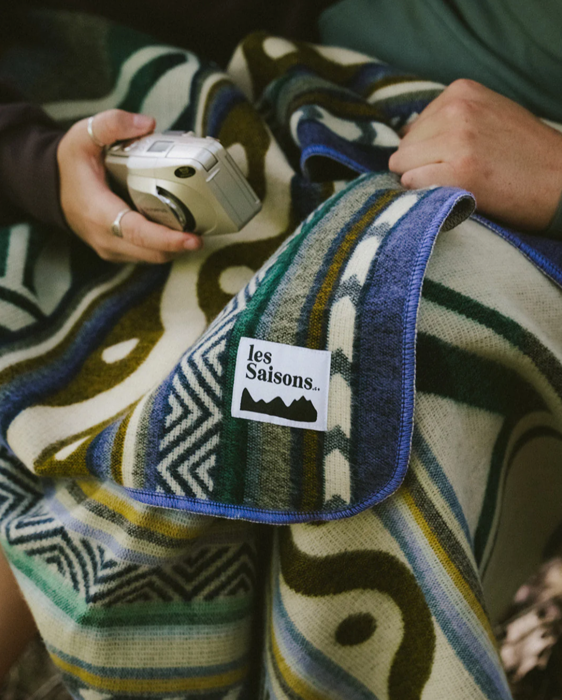 Couverture Mountains||Mountains - Blanket - X Marine Poiraton Blue and Yellow