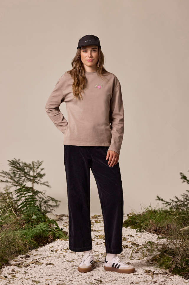 T-shirt à manches longues et coupe carrée en jersey simple épais de coton biologique||BeerenbergM. - Heavy Organic Cotton L/S - W's