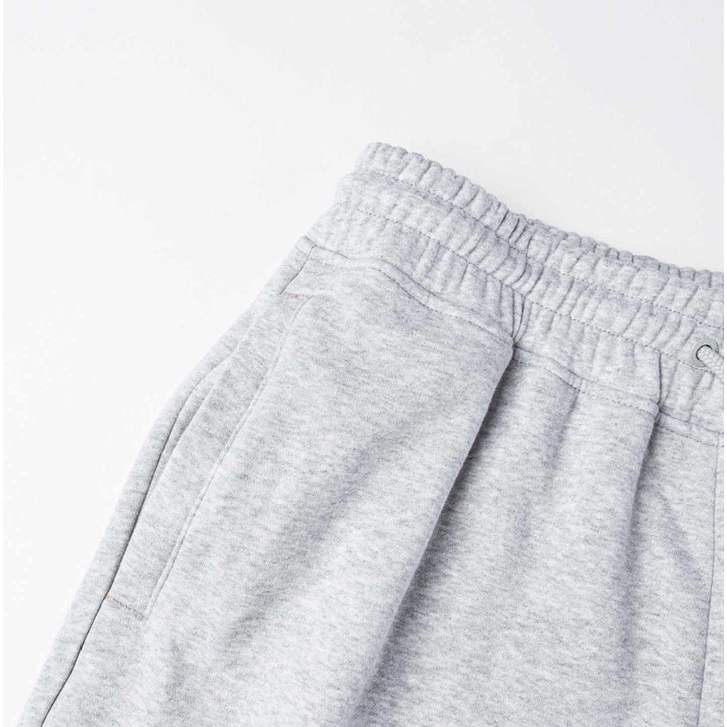 SD Essential Women's Cargo Fleece Pants