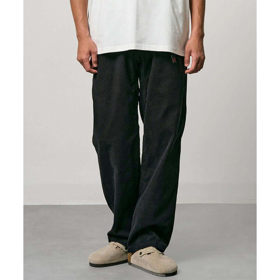 Pantalon en velours côtelé - Hommes