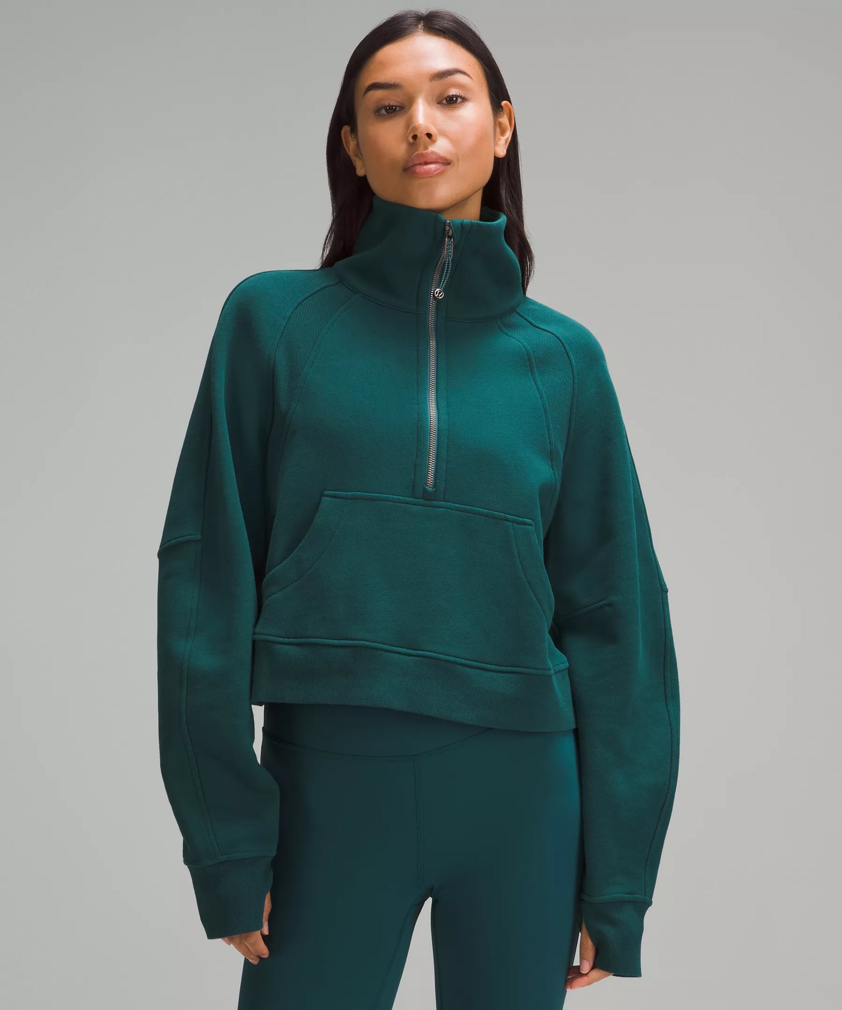 Haut col tunnel très ample Scuba pour Femme || Scuba Oversized Funnel Neck for Women's