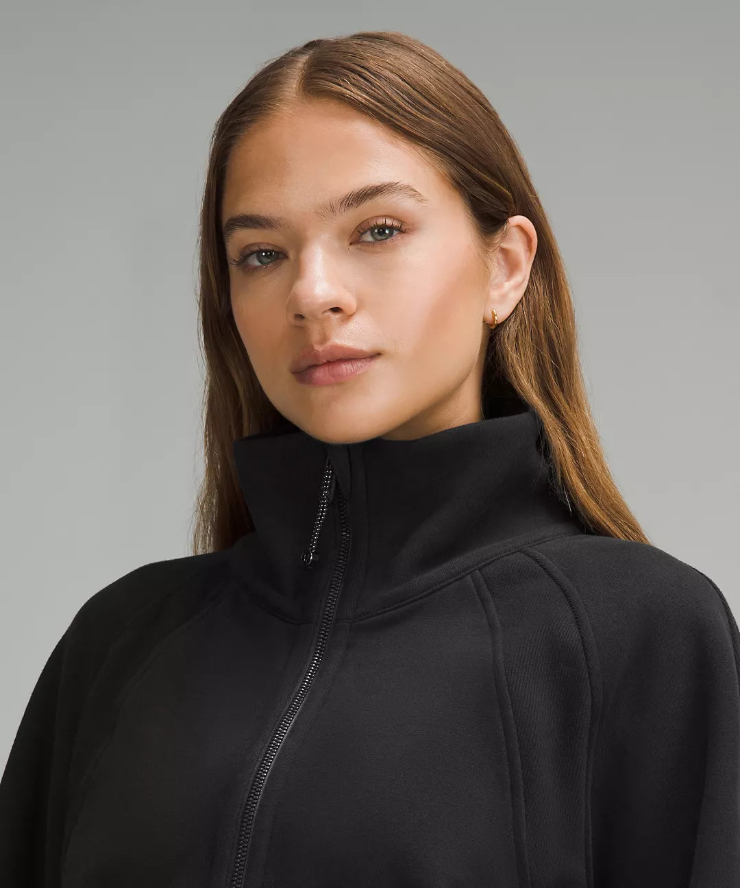 Haut col tunnel très ample Scuba pour Femme || Scuba Oversized Funnel Neck for Women's