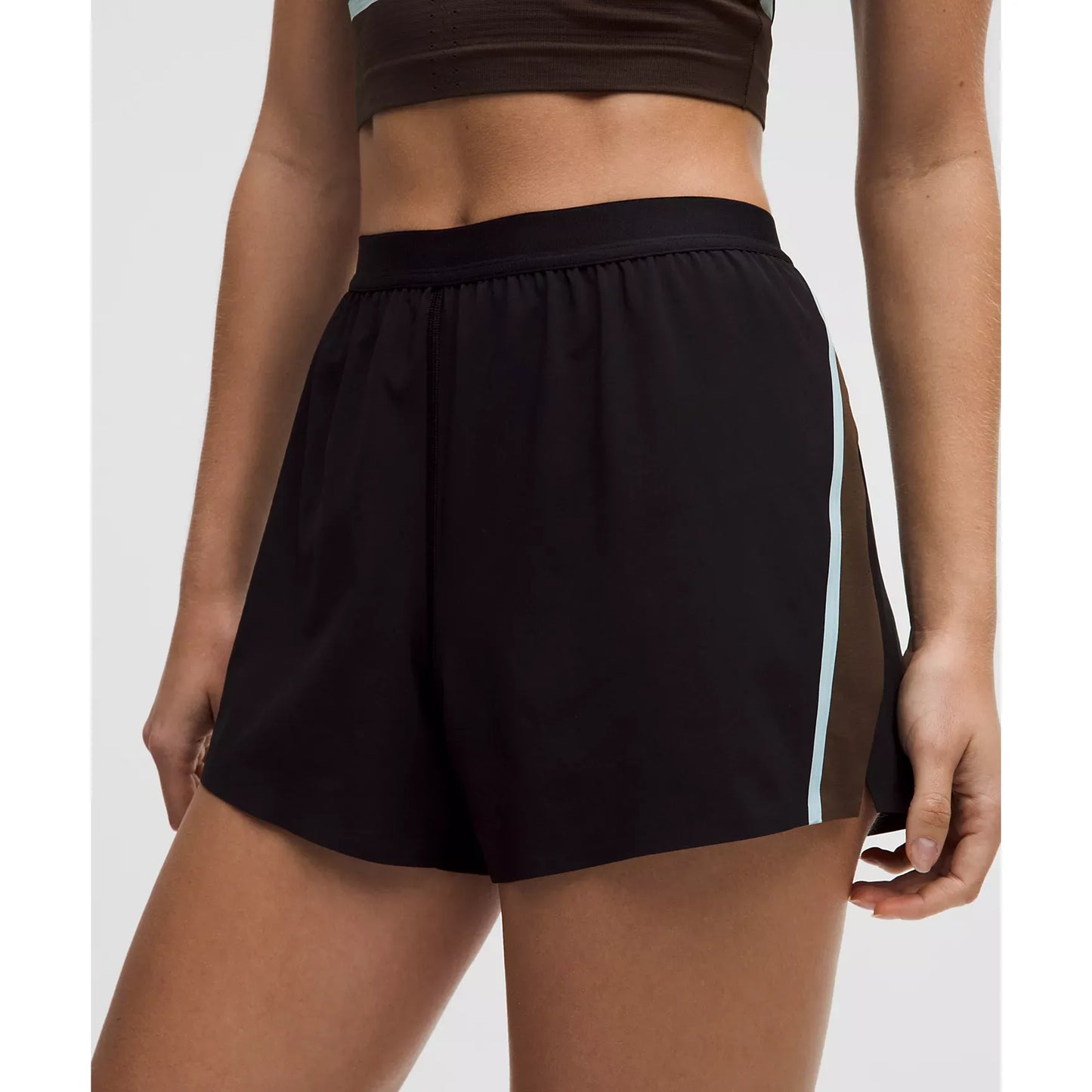 Short taille haute fendu 3" - Femmes