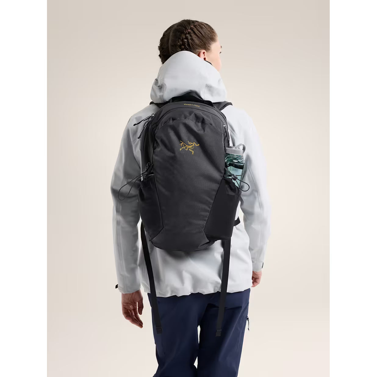 Mantis - 16L Backpack