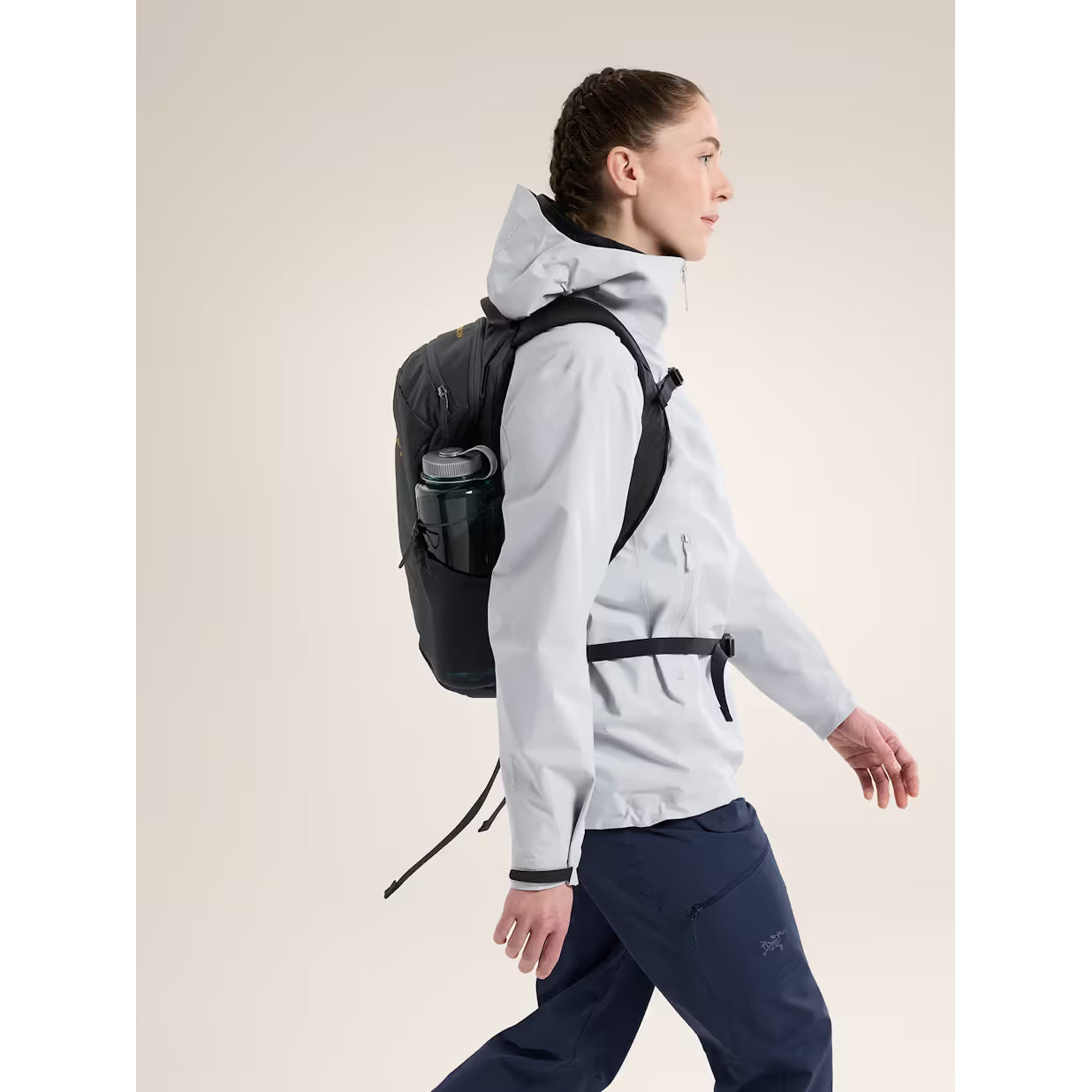 Mantis - 16L Backpack