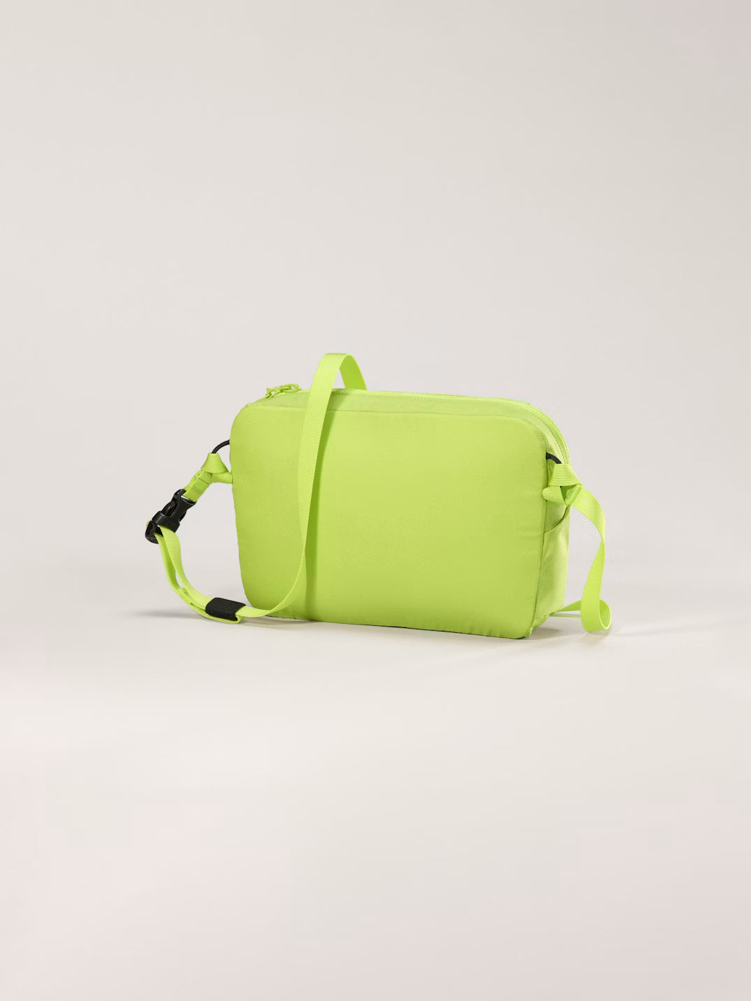 Heliad Crossbody Bag - 2.5L