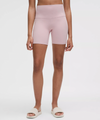 Short taille haute Align™ 15 cm pour femmes || Align High-Rise Short 6" for Women