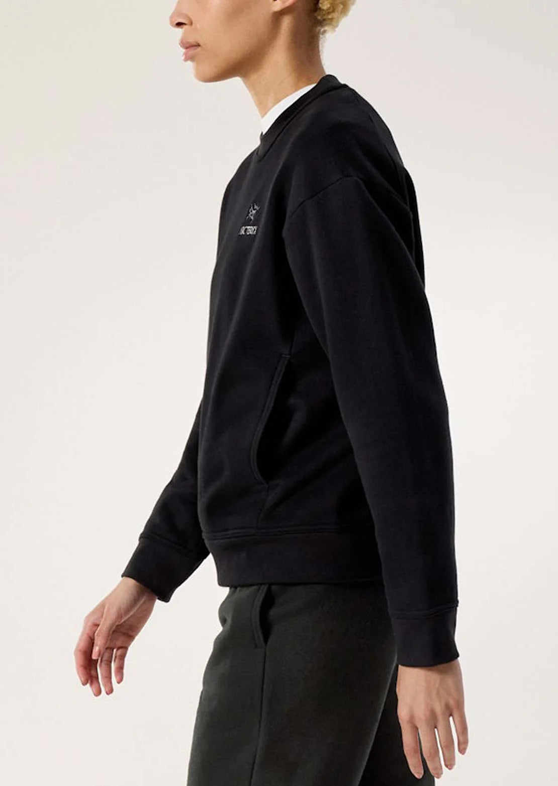 Chandail en polar à col rond Emblem - Femmes